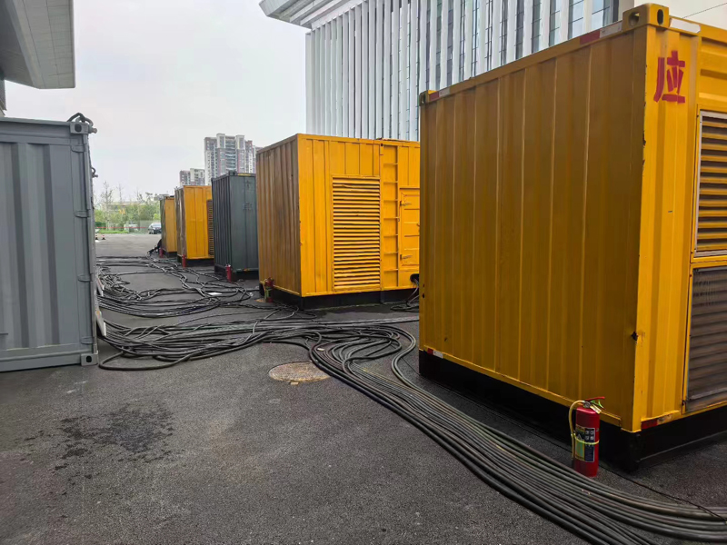 建昌不同季节柴油发电机组保养有哪些注意事项?