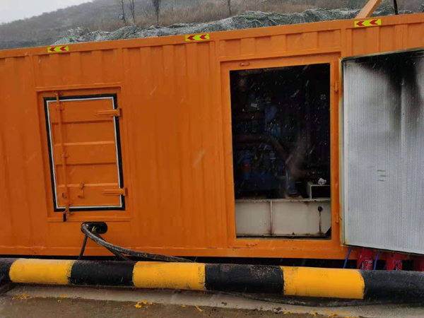建昌发电车出租-应急柴油发电机组选什么样的比较好？