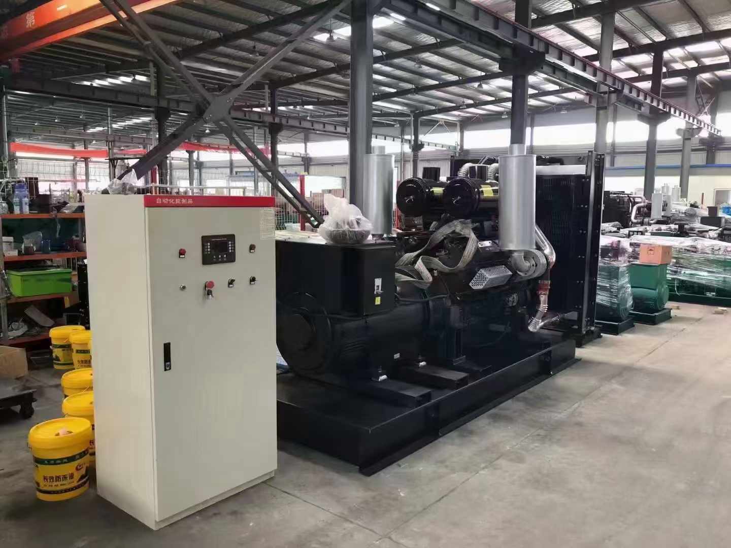建昌柴油发电机运行时的噪音和振动水平如何?